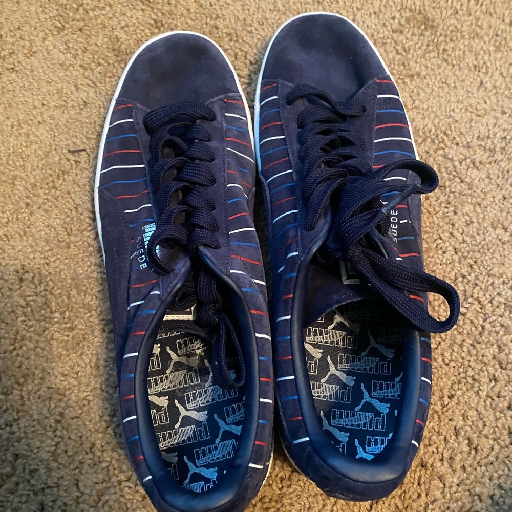 Blue puma suede sneakers